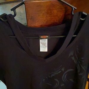 Women’s NWOT Sz L Harley Davidson Cut Out Shirt